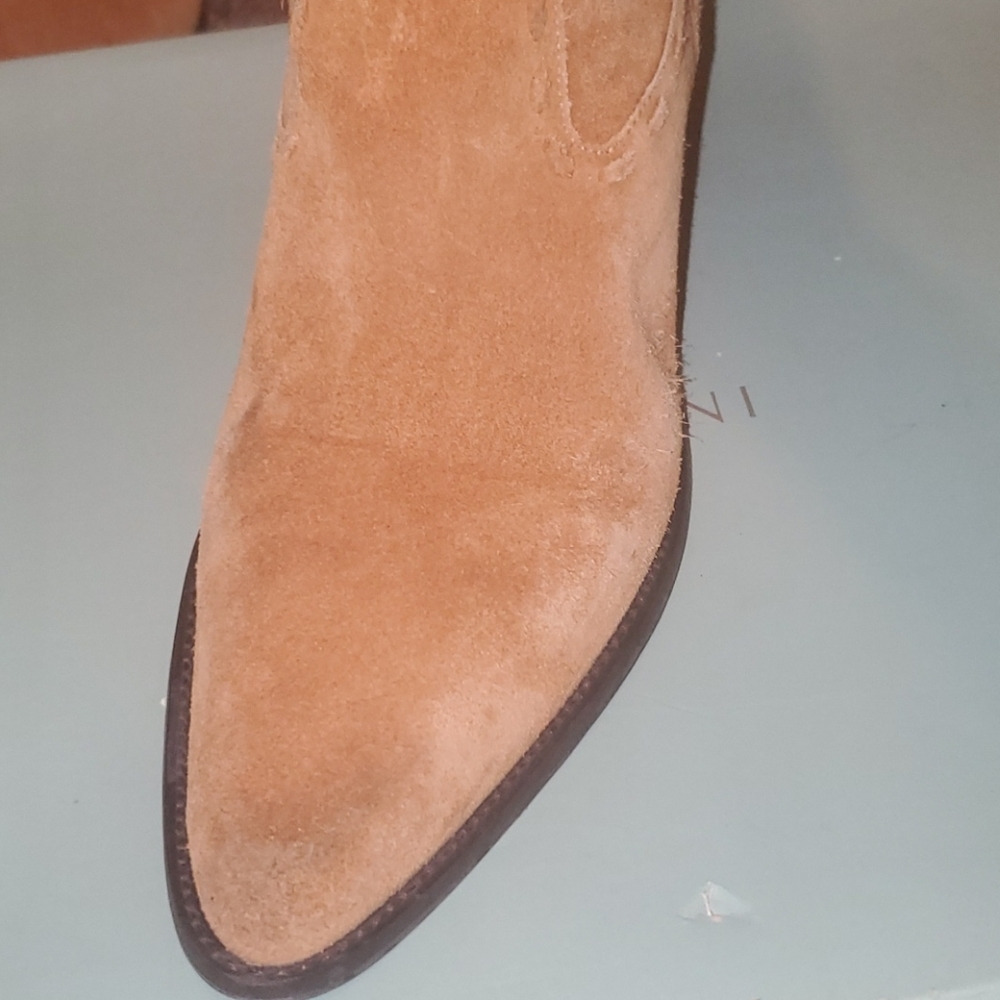 Boot 👢 - Picture 3 of 5